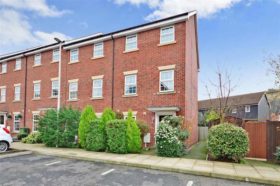 4 Bedroom Terraced